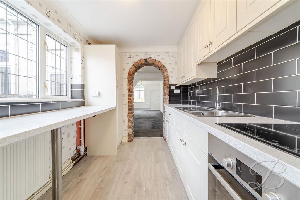 Property photo 3 of 27 Ccltd-17.Jpg