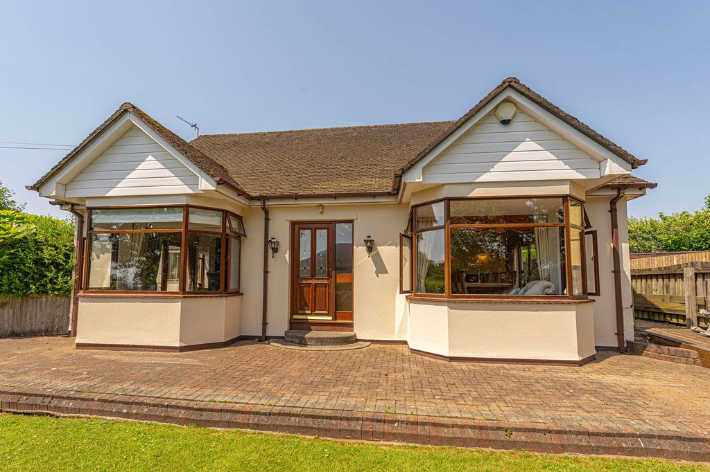 Property photo 1 of 68