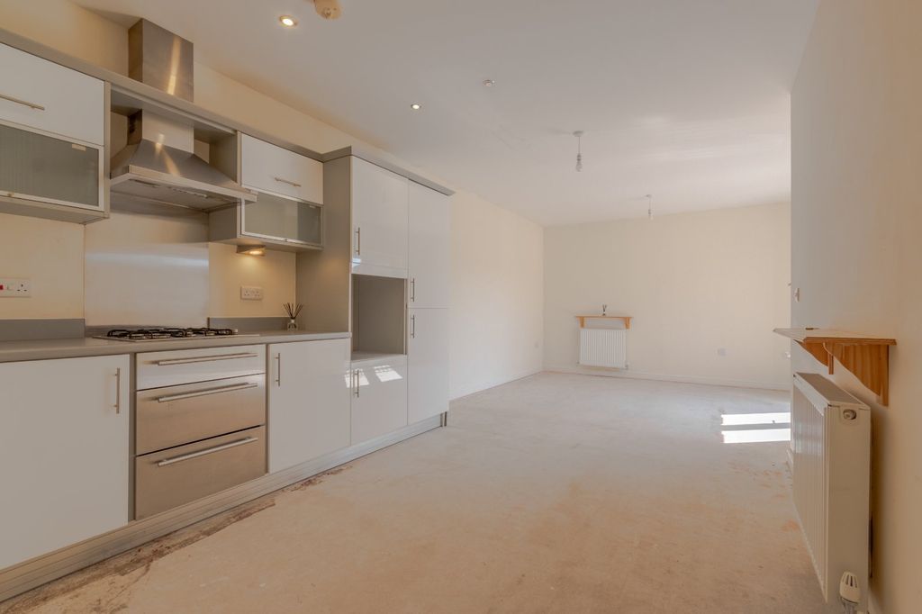 Property photo 2 of 11 Picture No. 01
