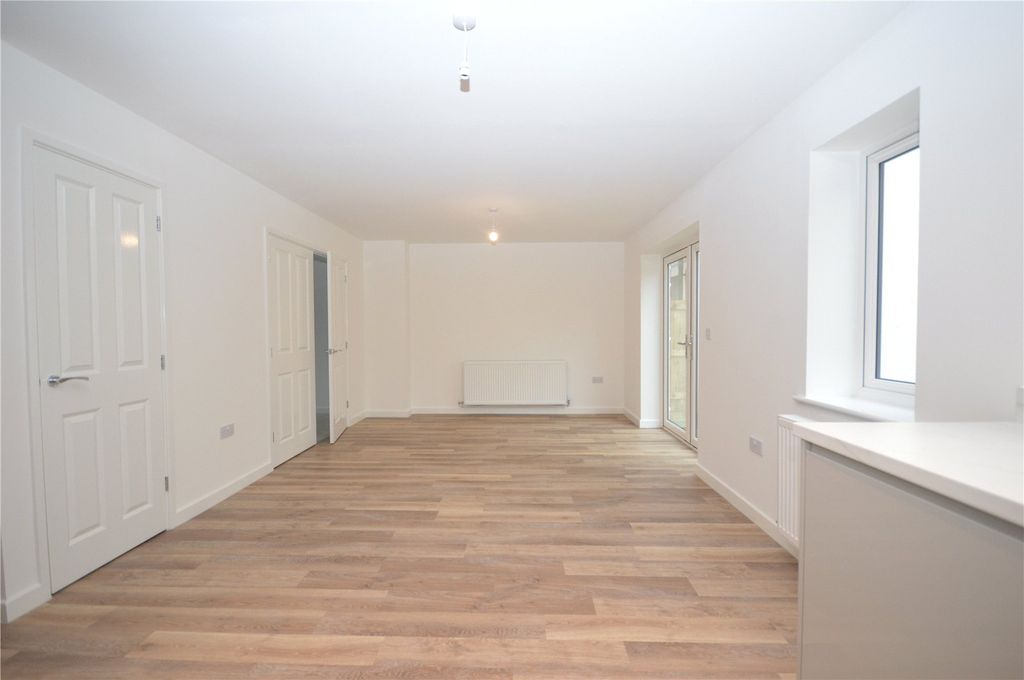 Property photo 3 of 18 Picture No. 18