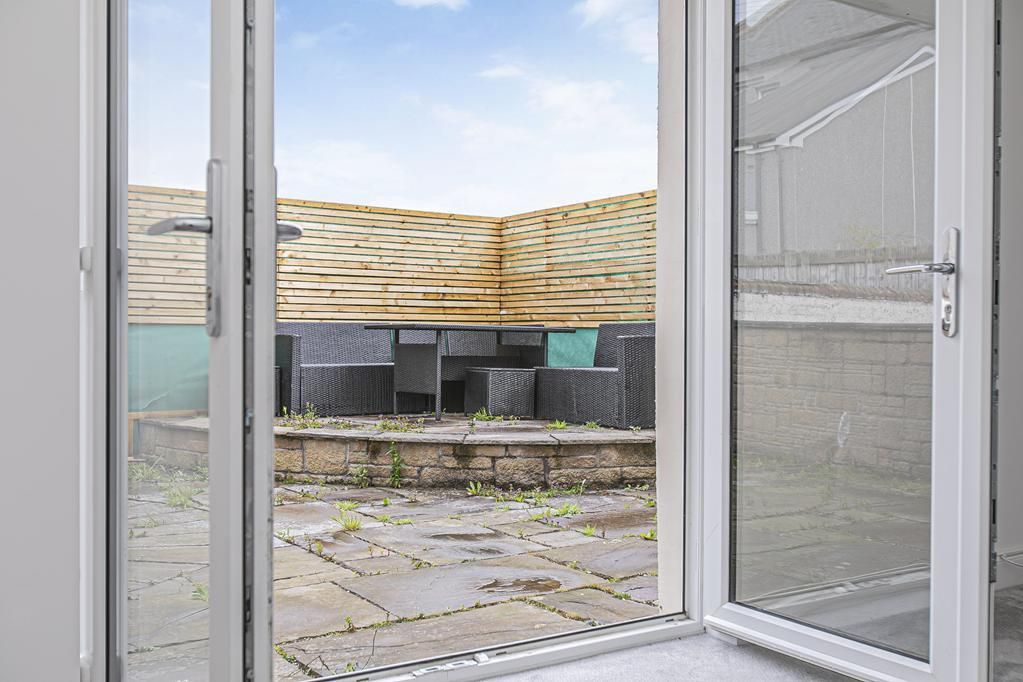 Property photo 3 of 13 Lev1354Pem Bedroom 1 To Garden.Jpg