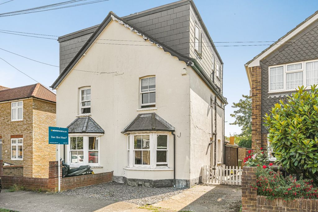 Property photo 1 of 12 2131150