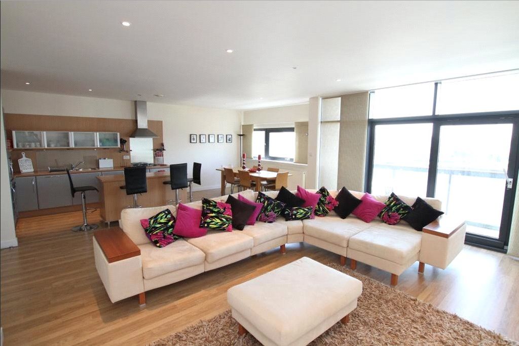 Property photo 3 of 8 Picture No. 05