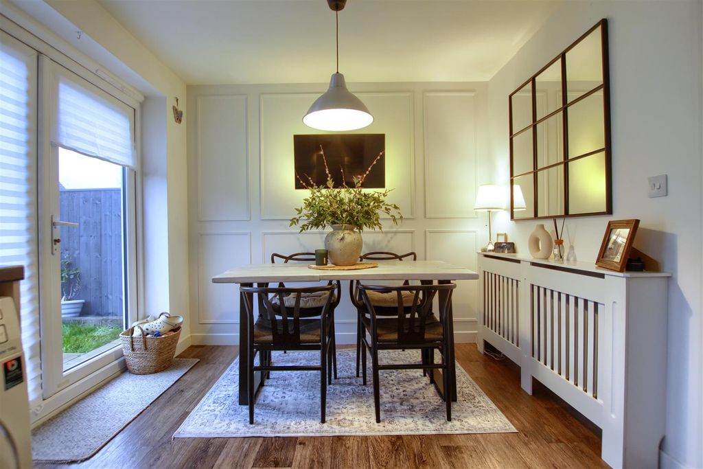 Property photo 3 of 12 Bv5.Jpg