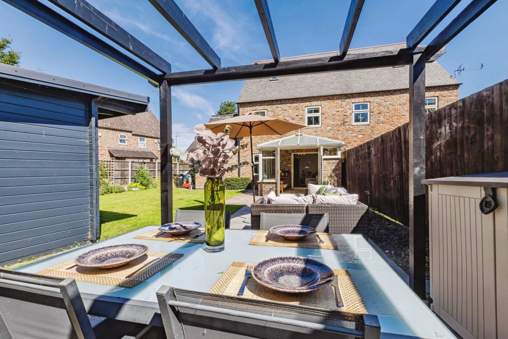 Additional image 19 of 4 bed semi-detached house for saleHodson Close, Skellingthorpe LN6