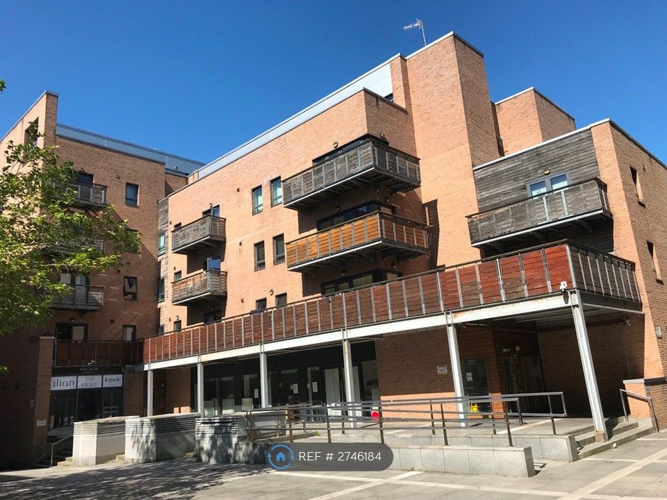 Property photo 1 of 12