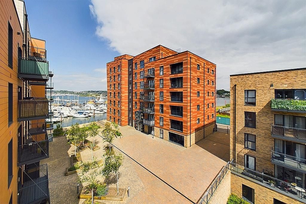 Property photo 1 of 16 External-Js.Jpg