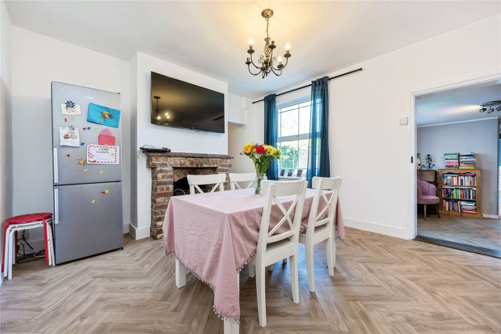 Property photo 3 of 17 Picture No. 26