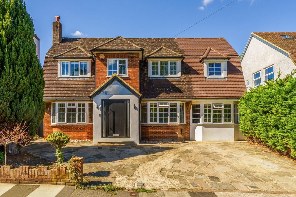 Property photo 1 of 25 Reigate Road
