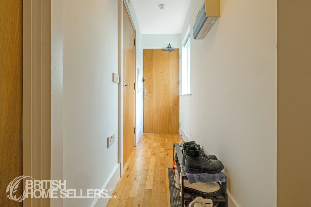 Property photo 3 of 7 Picture No. 07