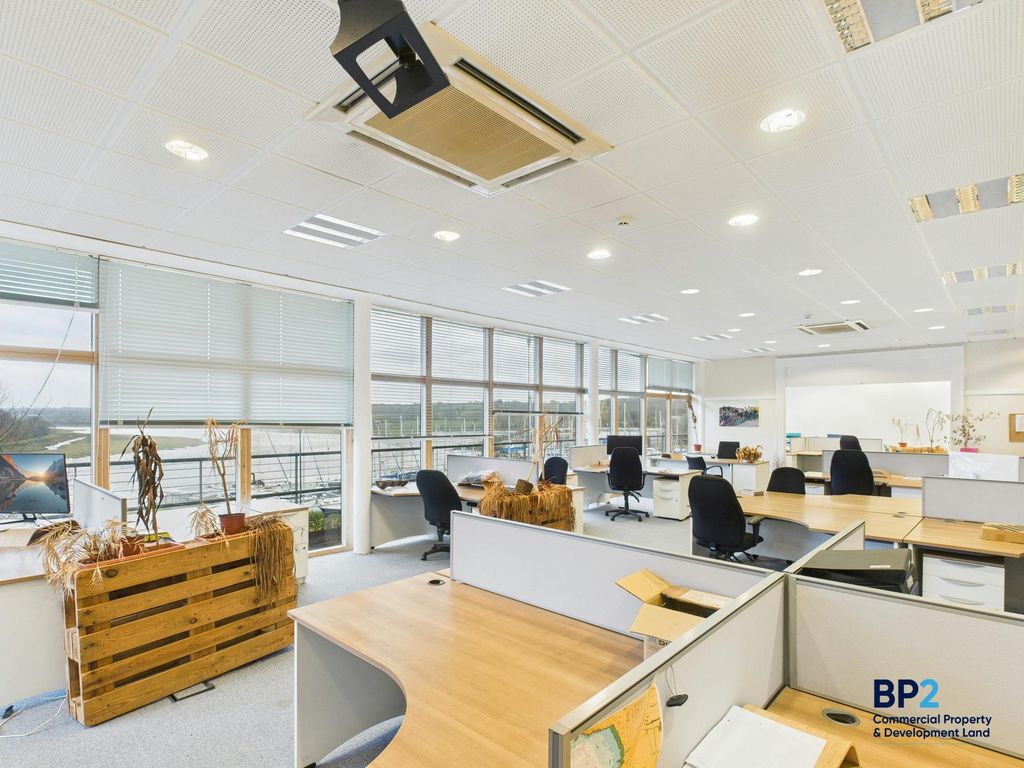 Property photo 2 of 34 Cam03725G0Pr0073Still016.Jpg