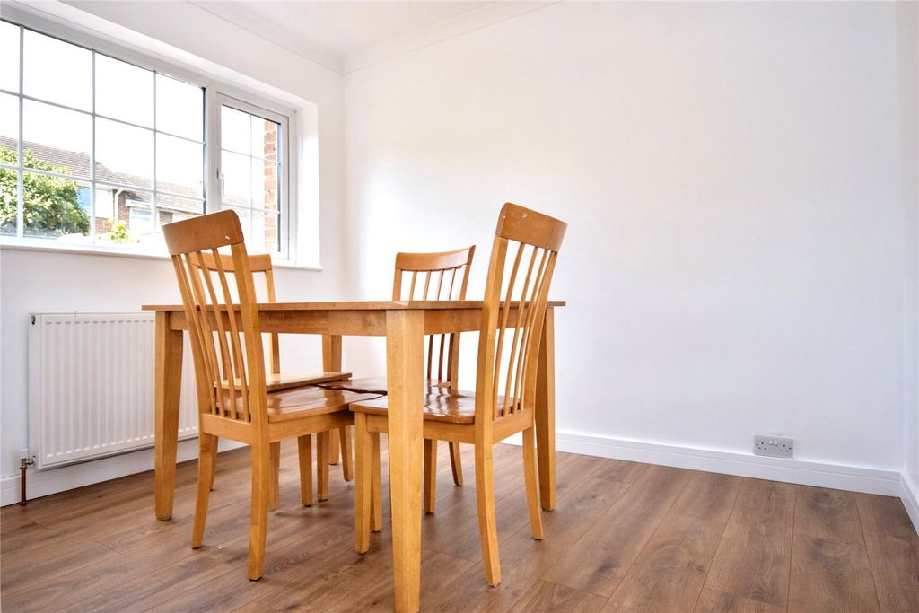 Property photo 3 of 14 Picture No. 04