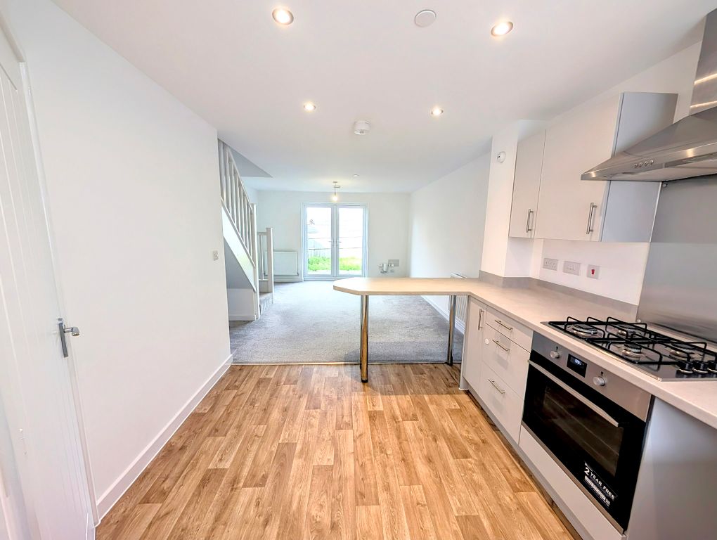 Property photo 2 of 11 Image