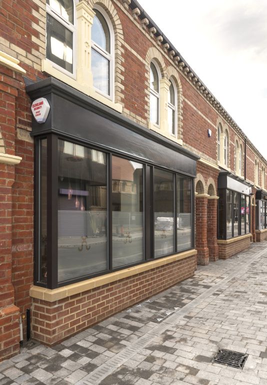 Property photo 1 of 2