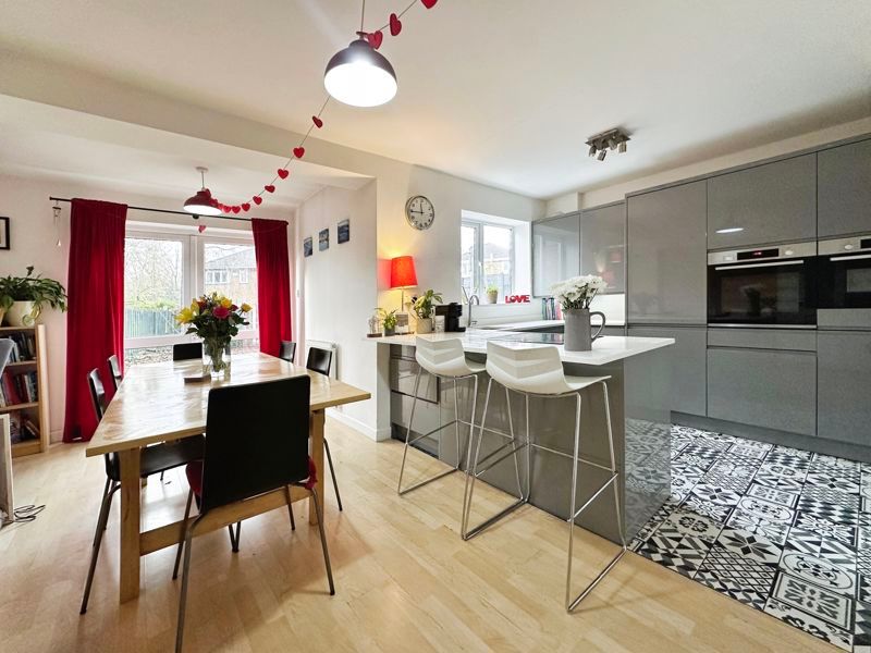 Property photo 2 of 21 Open Plan Kitchen