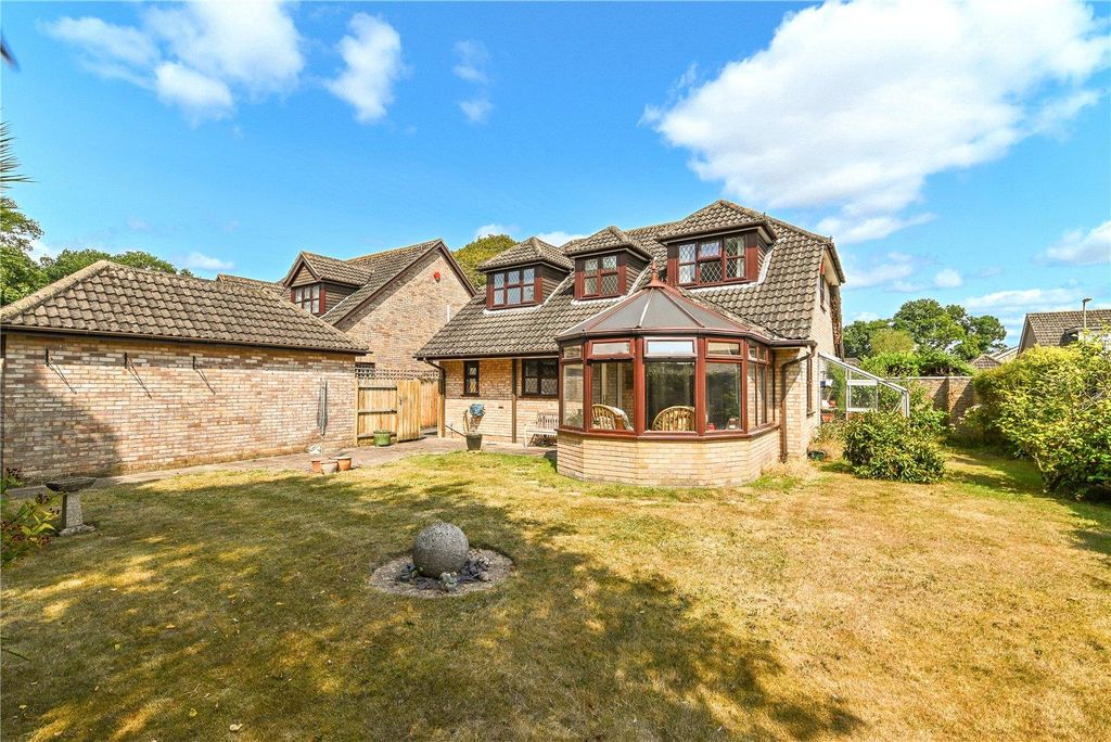 Property photo 1 of 20 Picture No. 24