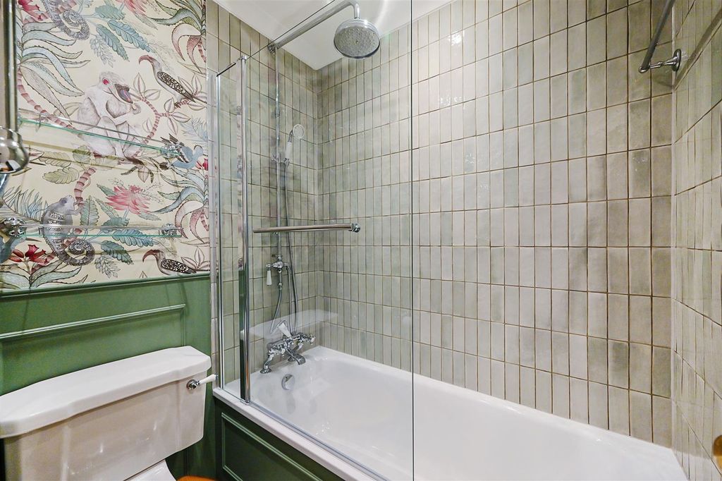 Property photo 2 of 12 8-52-Elm-Park-Road (6).Jpg