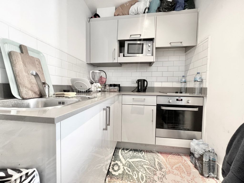 Property photo 2 of 10 Gallery