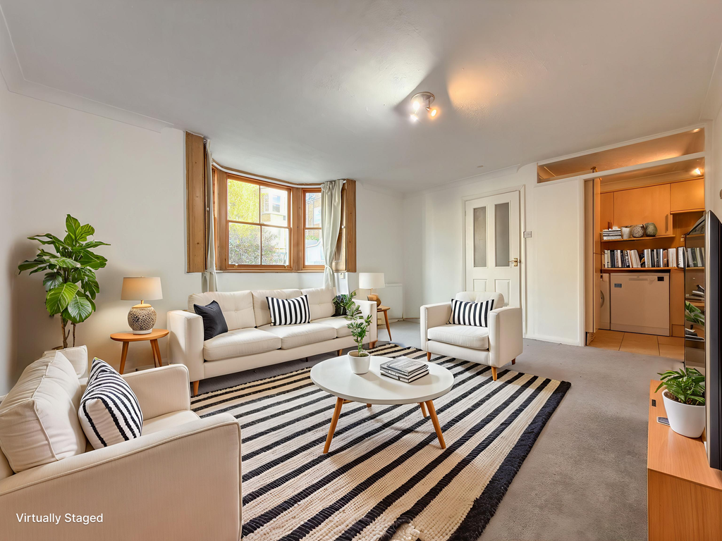 Property photo 2 of 8