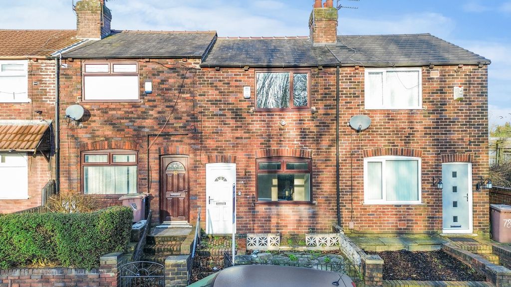 Property photo 1 of 18