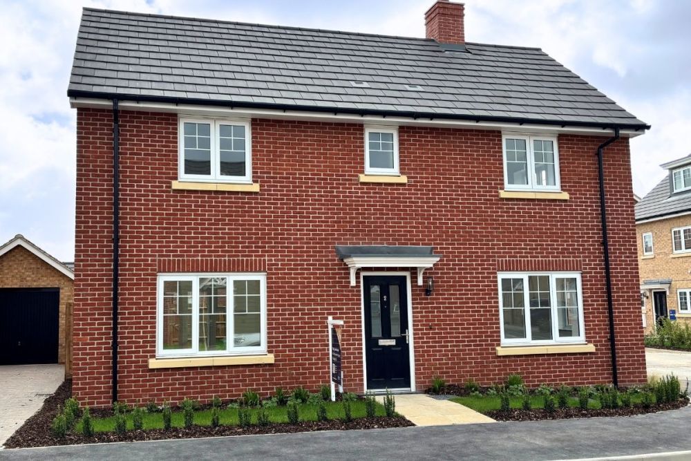 Property photo 1 of 10 The Lavenham