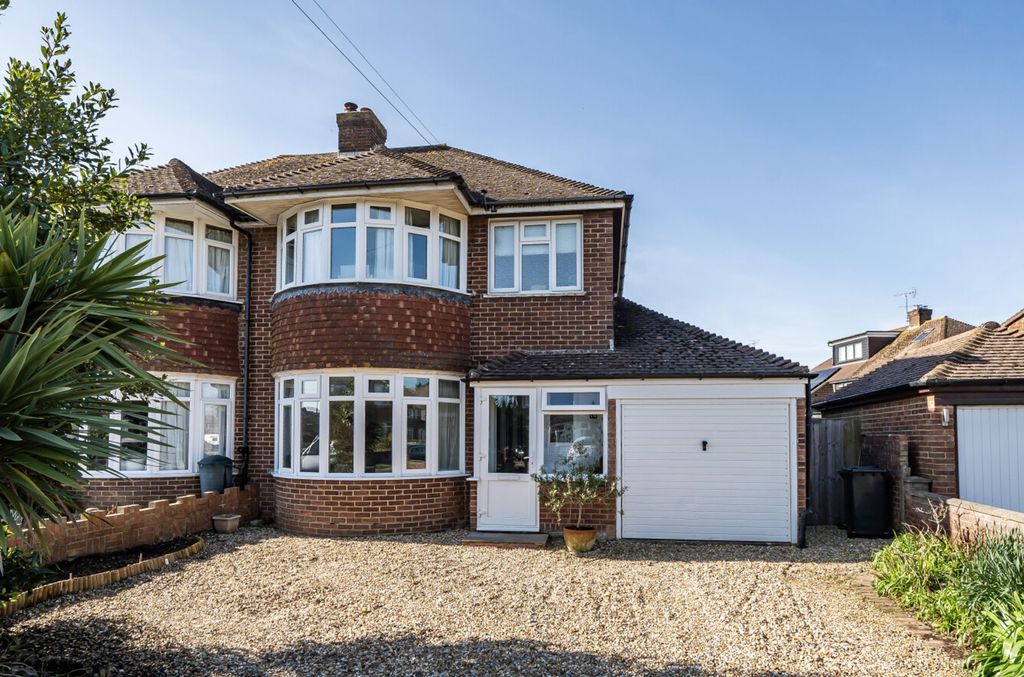 Property photo 1 of 21