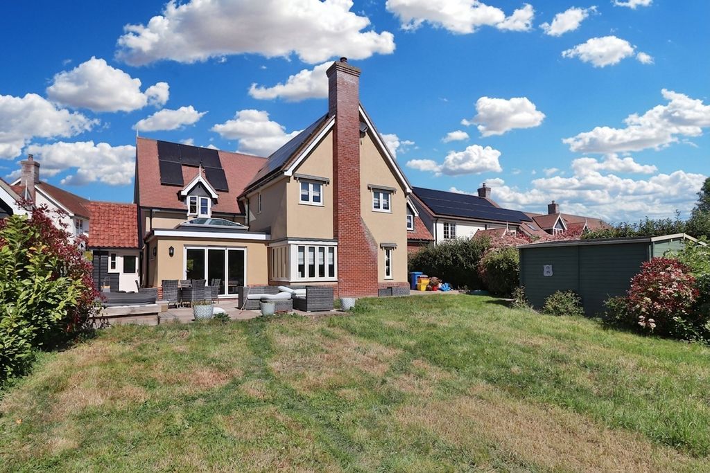 Property photo 2 of 24