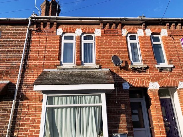 Property photo 1 of 11