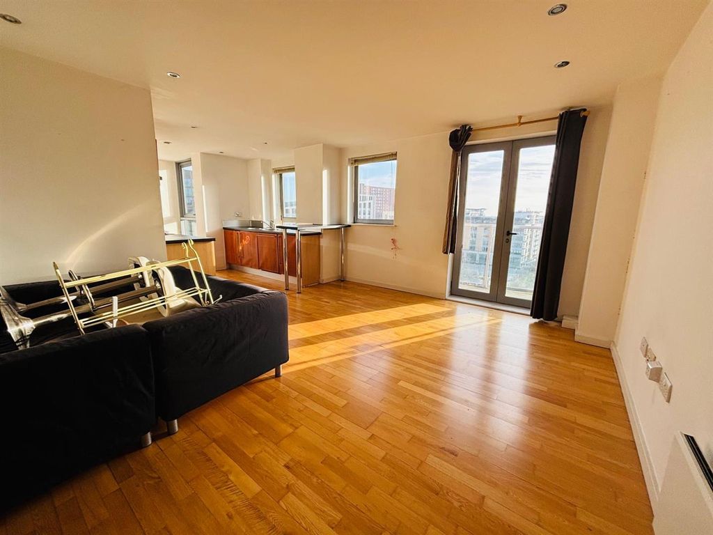 Property photo 2 of 19 Open Plan Living Room: