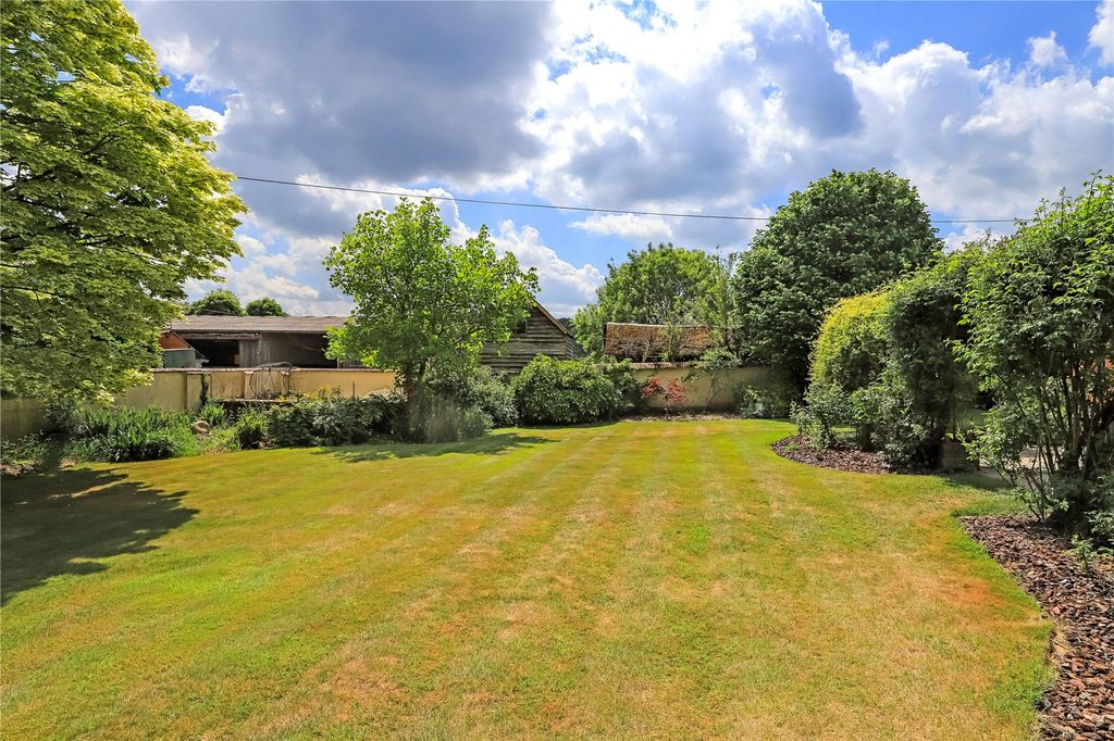 Property photo 2 of 16 Picture No. 02