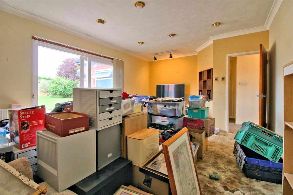 Property photo 3 of 24