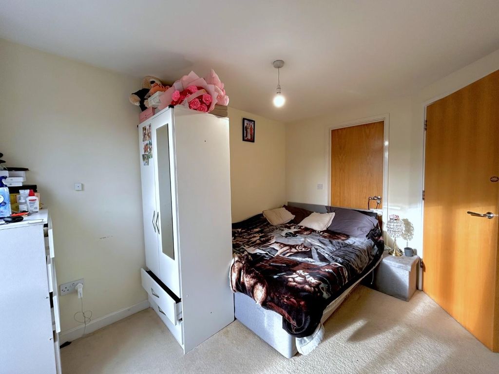 Property photo 3 of 10 Image00015.Jpeg