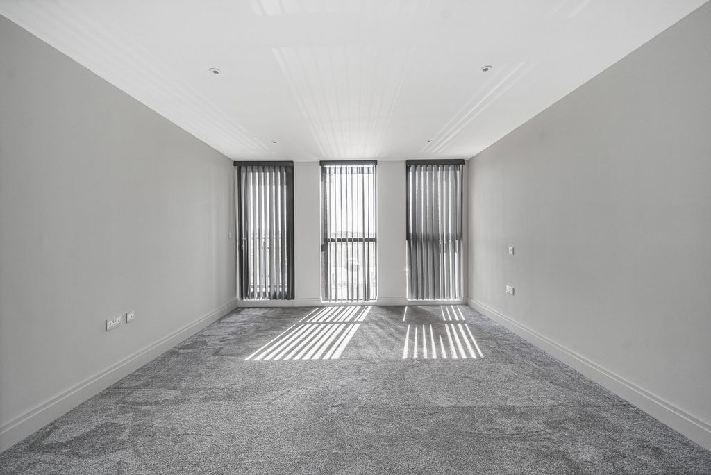 Additional image 23 of 3 bed penthouse for saleRest Bay, Porthcawl CF36