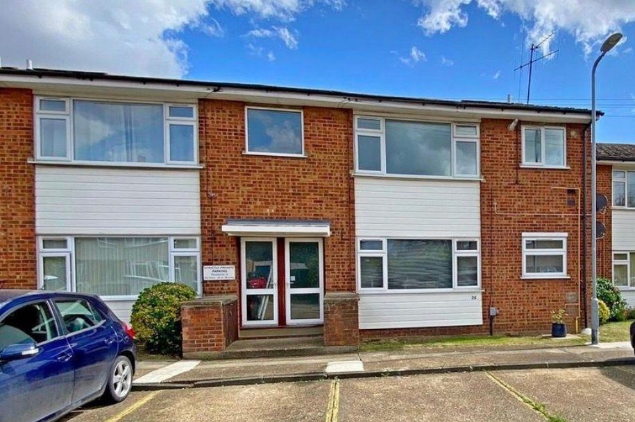 Property photo 1 of 9