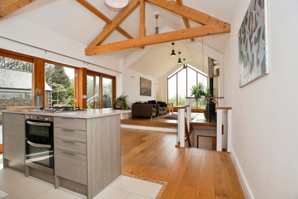 Property photo 2 of 20 Open Plan Living