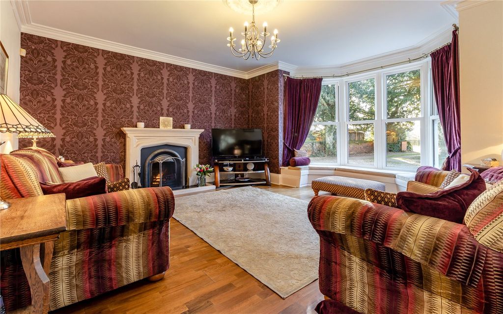 Property photo 3 of 20 Reception Room