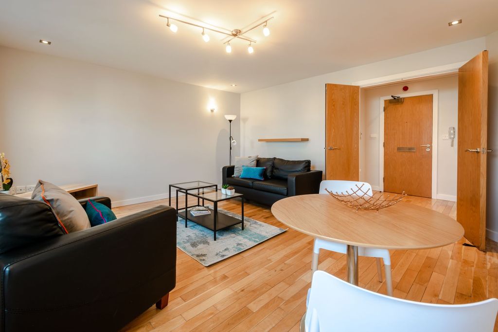 Property photo 2 of 6 Property Photo