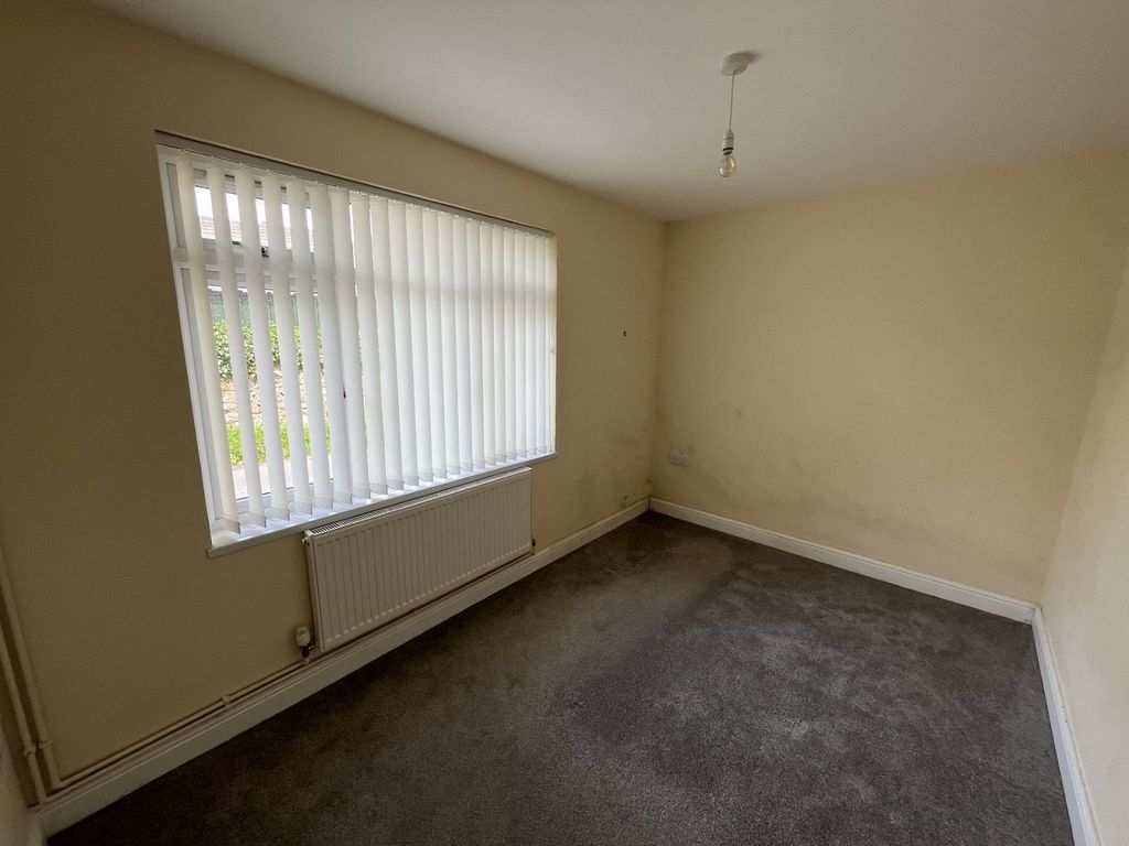 Property photo 3 of 12 Not Specified