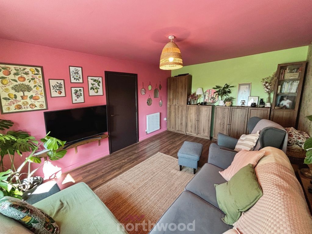 Property photo 3 of 40