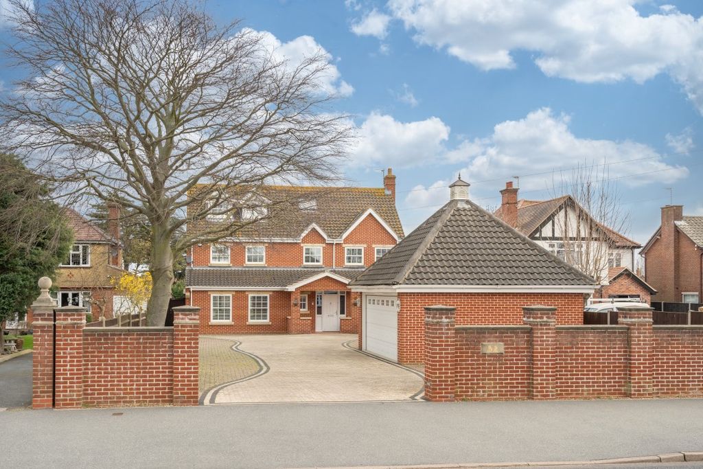 Property photo 1 of 30 Yr19