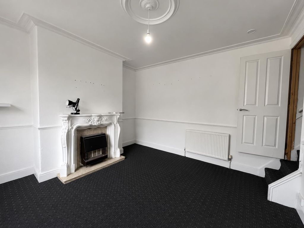 Property photo 2 of 6 Image