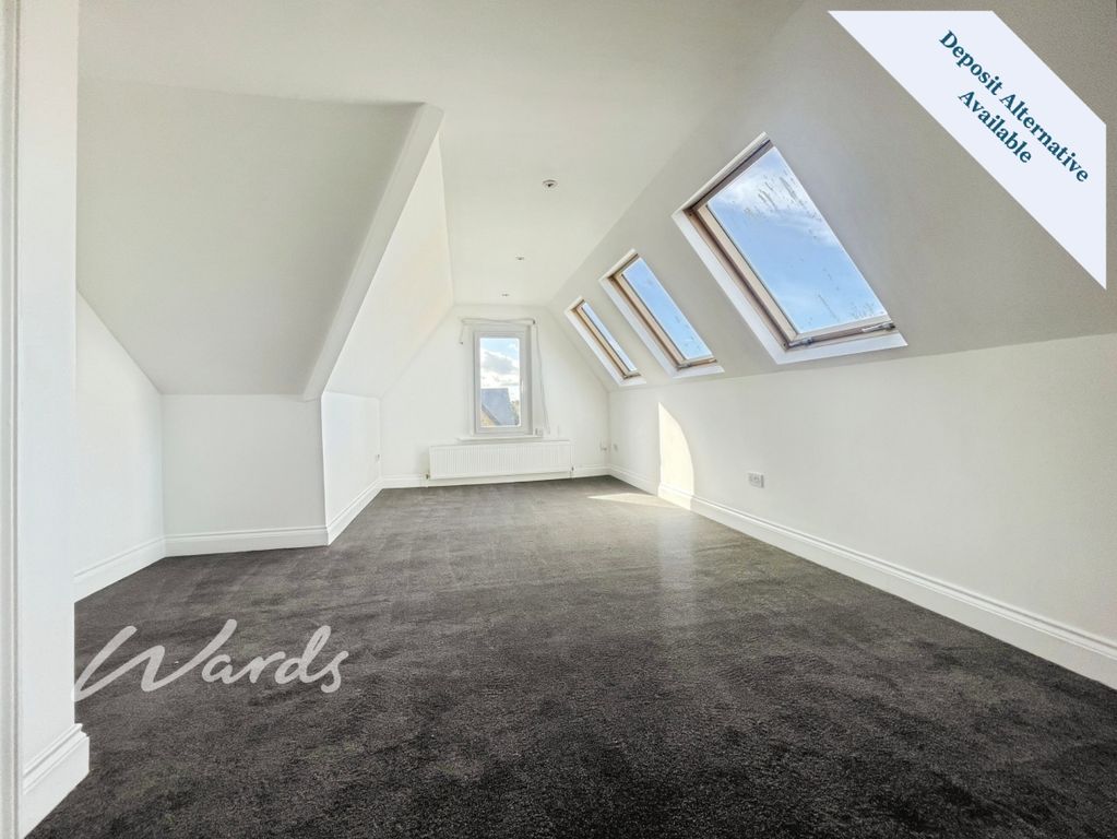 Property photo 2 of 8 Lounge