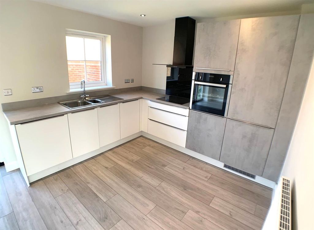 Property photo 2 of 10 Open Plan Living Area