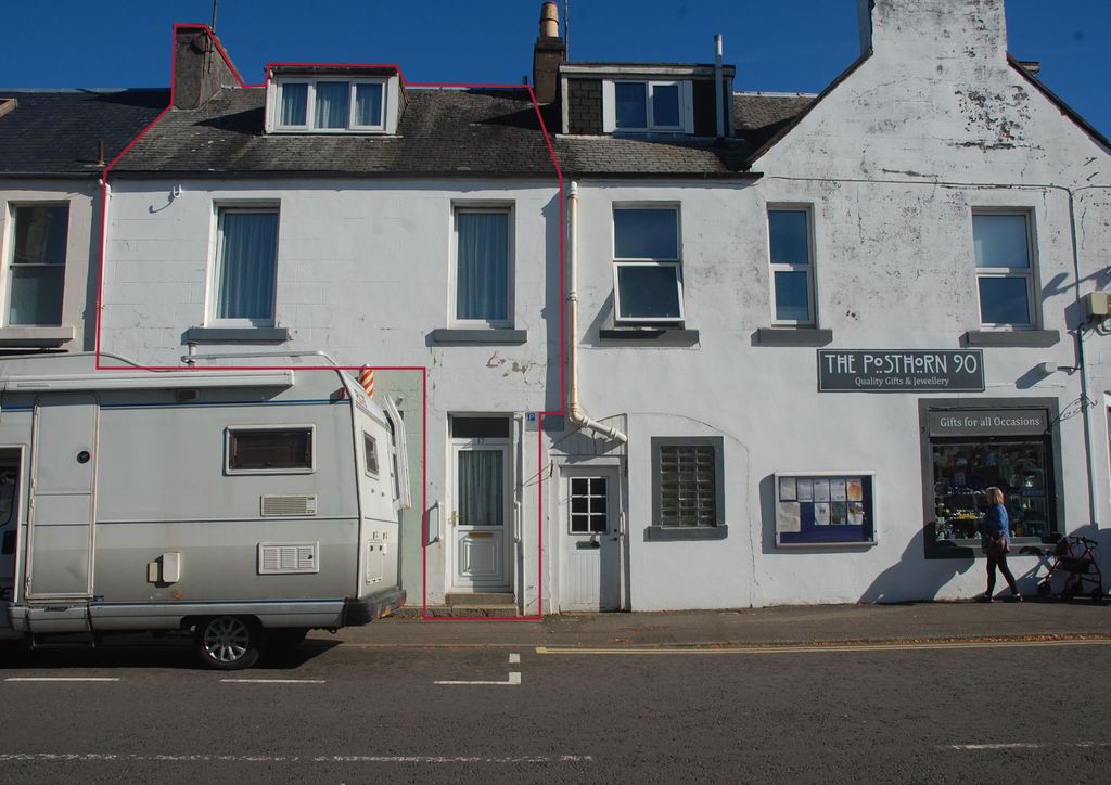 Property photo 1 of 10