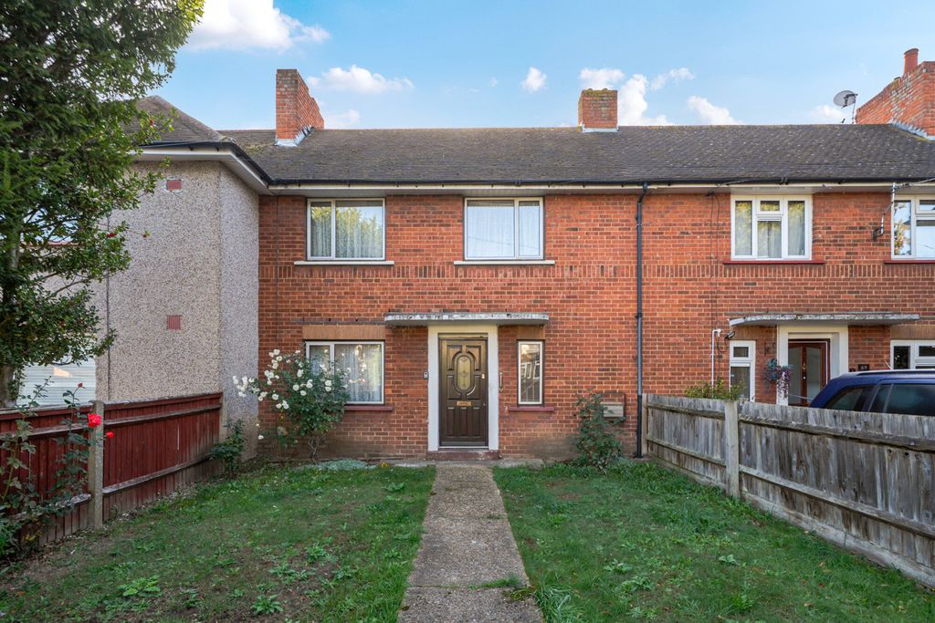 Property photo 1 of 19 External