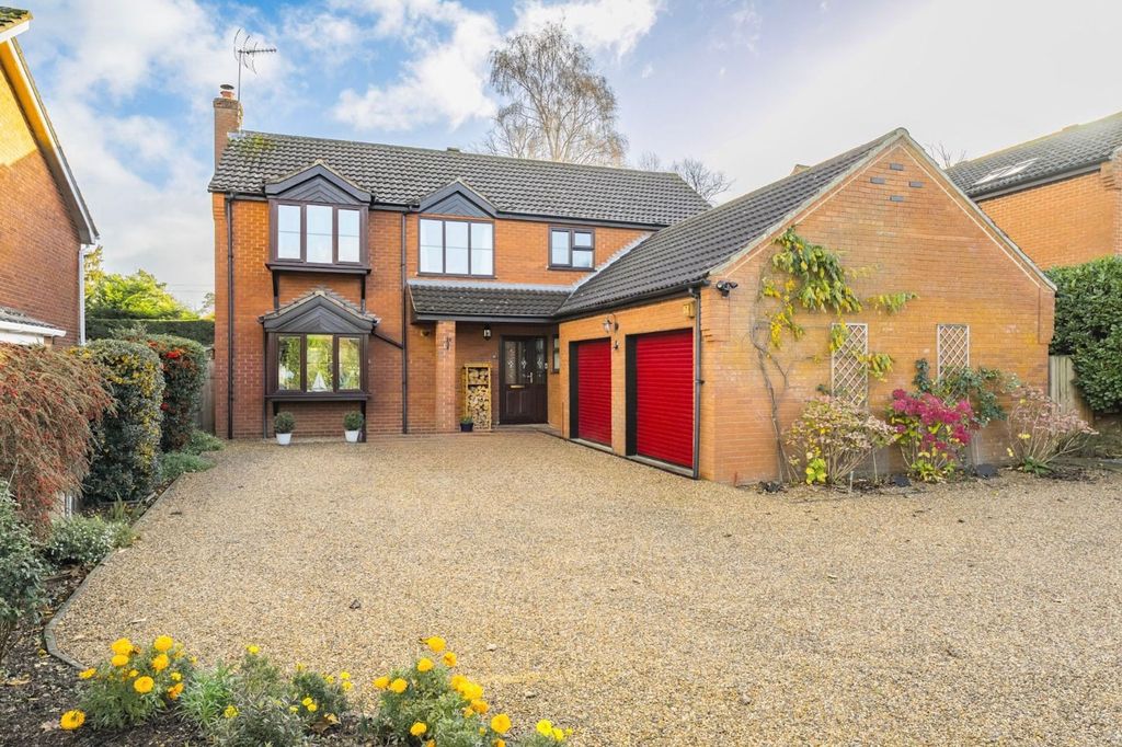 Property photo 1 of 23