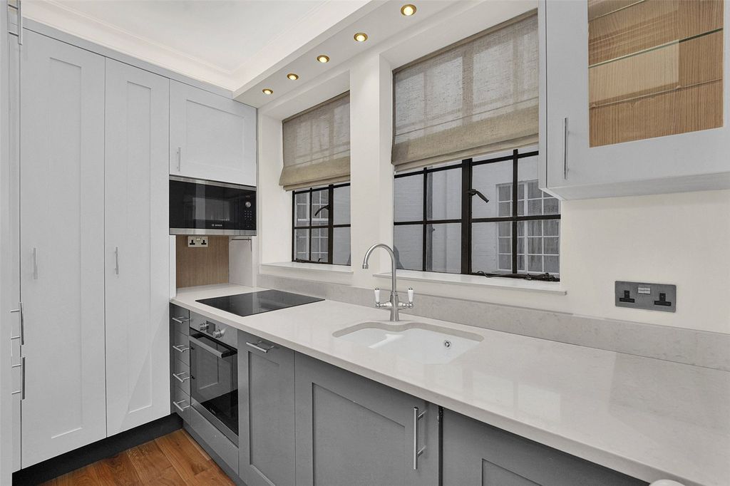 Property photo 2 of 23 Picture No. 07