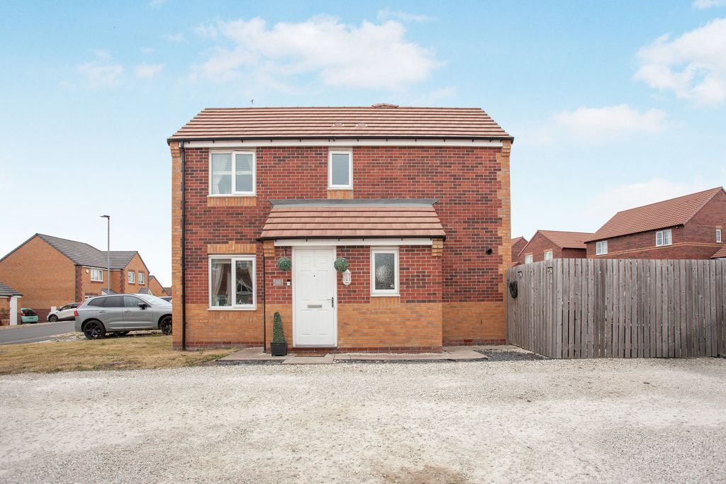 Property photo 1 of 19 Img_4860