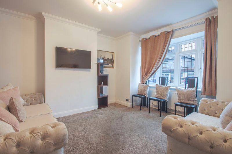 Property photo 3 of 17 Photo 10