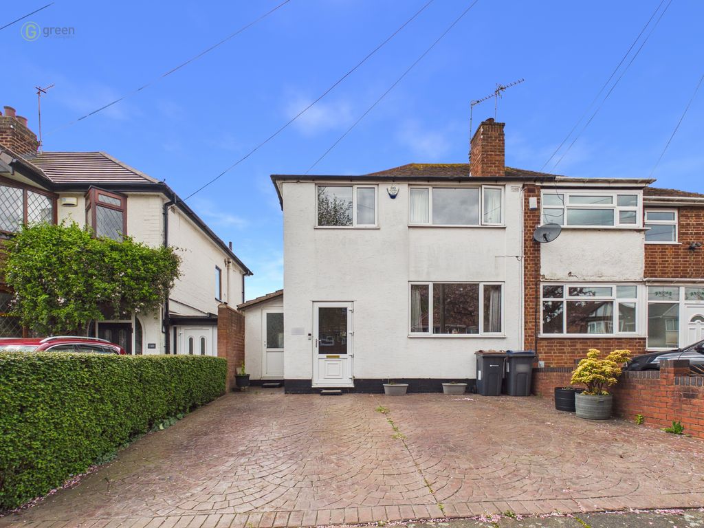 Property photo 1 of 47 Cam05591G0Pr0184Still028